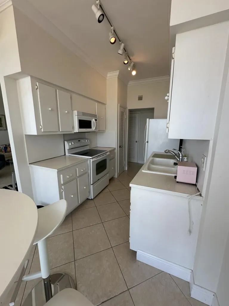 3800 Washington Road West Palm Beach FL 33405