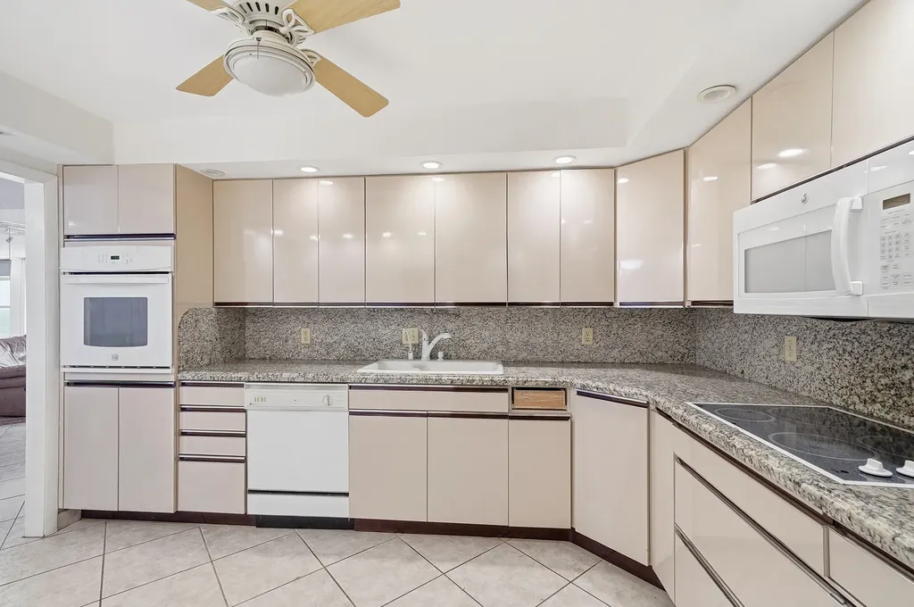 3900 Galt Ocean Drive Fort Lauderdale FL 33308
