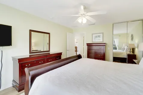 8558 SE Retreat Drive Hobe Sound FL 33455