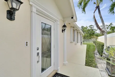 8558 SE Retreat Drive Hobe Sound FL 33455