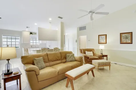8558 SE Retreat Drive Hobe Sound FL 33455