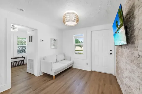 308 SW 1st Street Delray Beach FL 33444