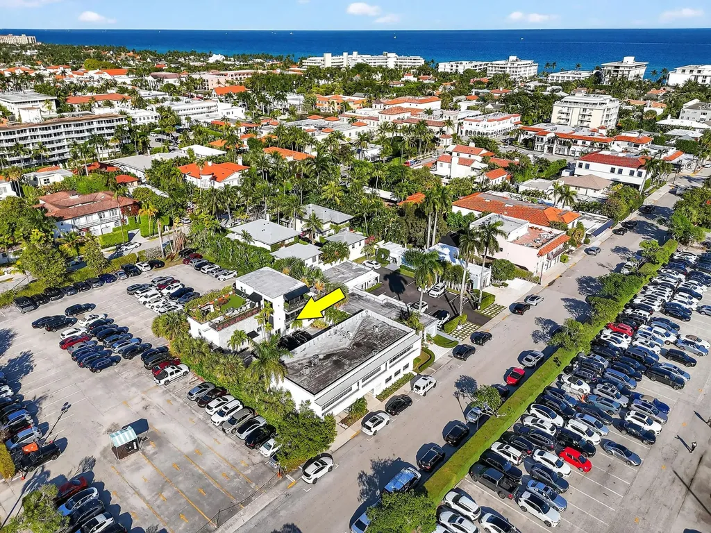 249 Peruvian Avenue Palm Beach FL 33480
