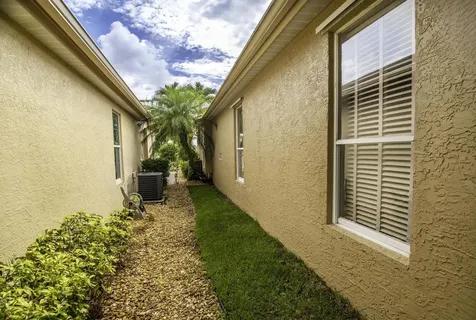 3751 NW Willow Creek Drive Jensen Beach FL 34957