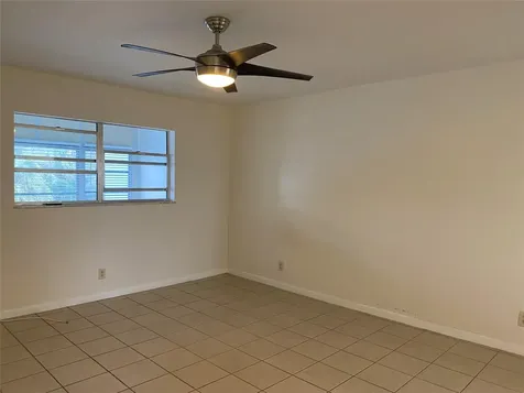 7807 Golf Circle Drive Margate FL 33063