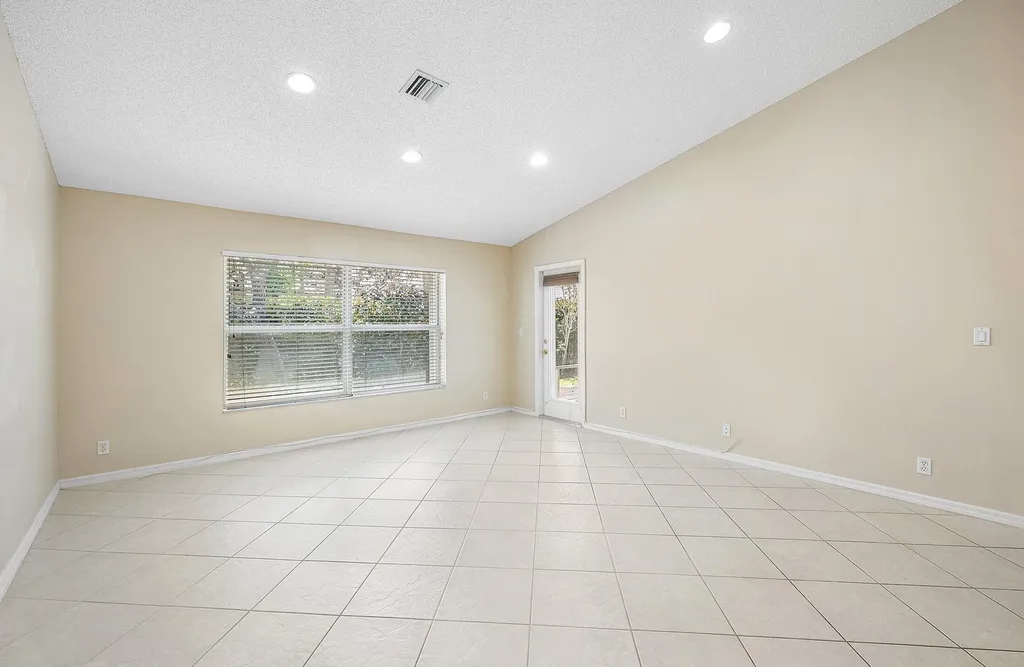 6060 Petunia Road Delray Beach FL 33484