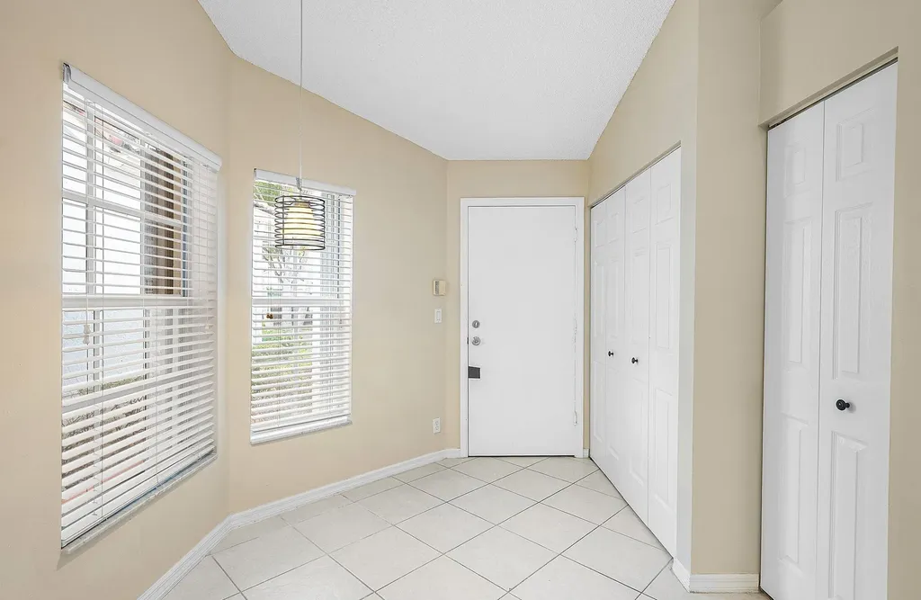 6060 Petunia Road Delray Beach FL 33484