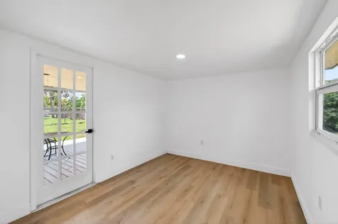 1537 E Breezy Lane West Palm Beach FL 33417