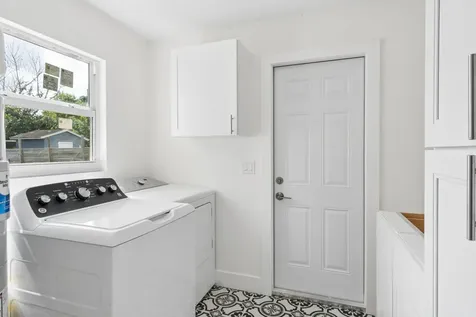 1911 SE Carvalho Street Port St Lucie FL 34983