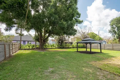 1911 SE Carvalho Street Port St Lucie FL 34983
