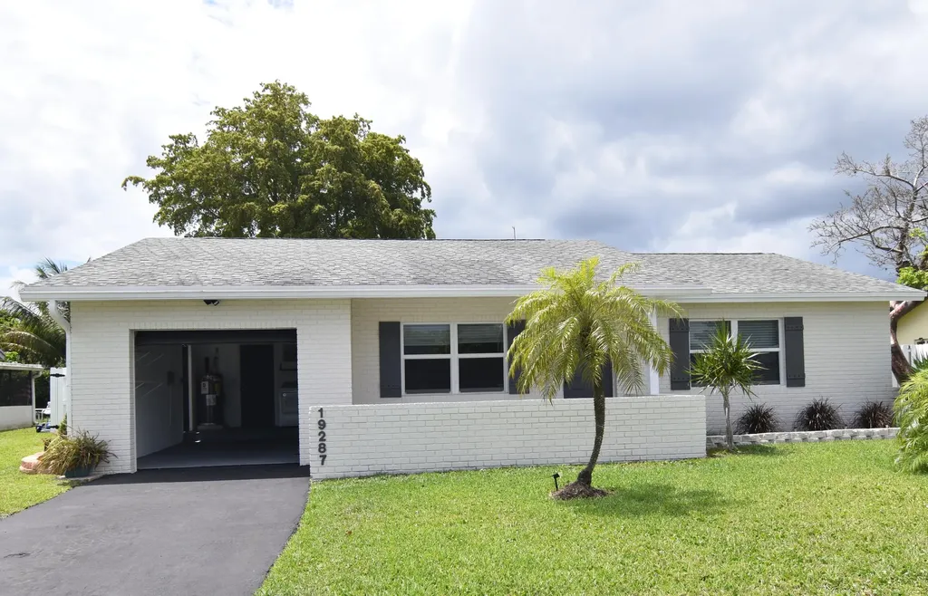 19287 Liberty Road Boca Raton FL 33434