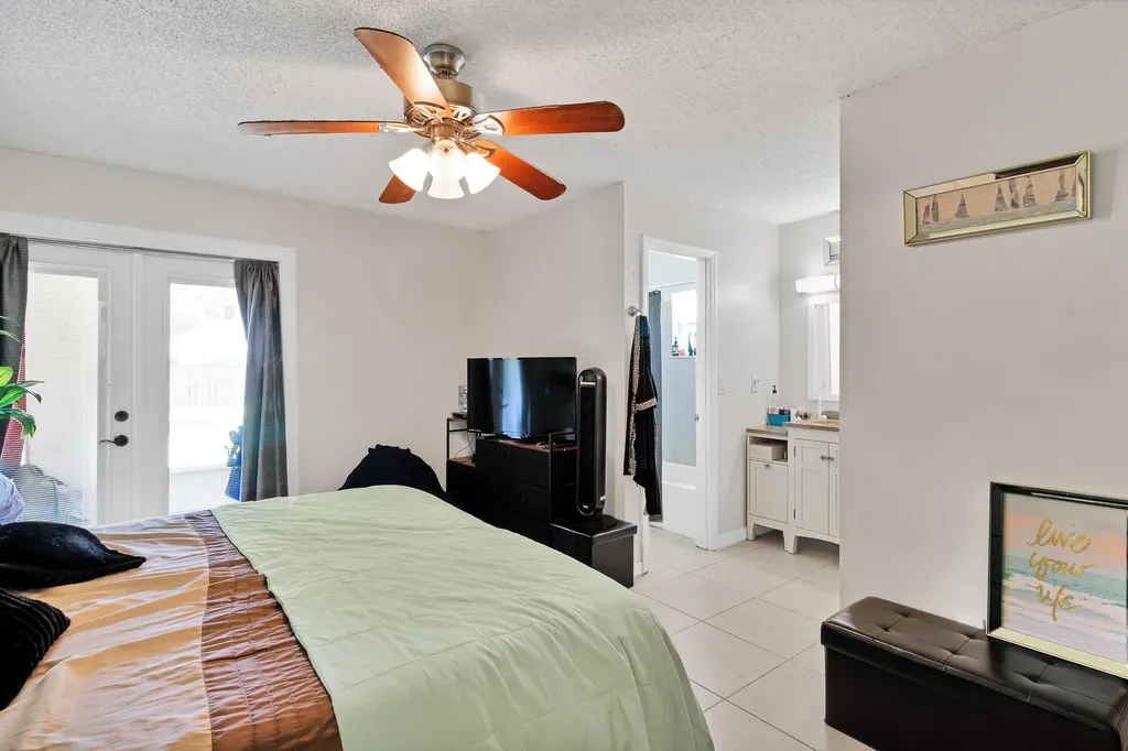 1413 41st Avenue Vero Beach FL 32960