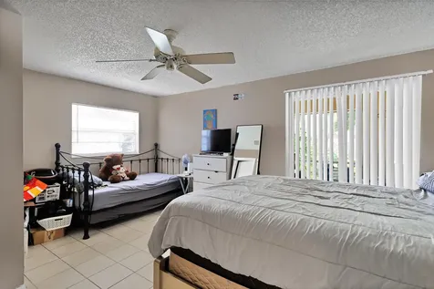 1413 41st Avenue Vero Beach FL 32960