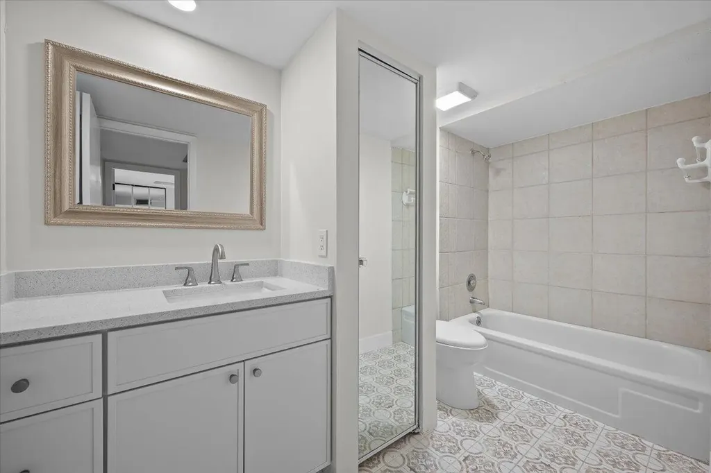 1417 14th Court Palm Beach Gardens FL 33410