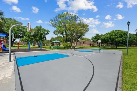 1417 14th Court Palm Beach Gardens FL 33410