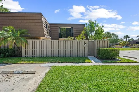 1417 14th Court Palm Beach Gardens FL 33410