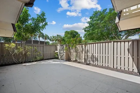 1417 14th Court Palm Beach Gardens FL 33410