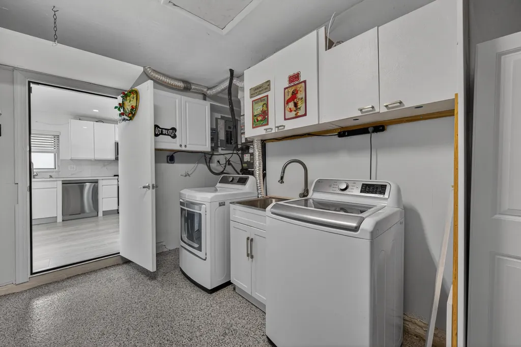 391 Leisure Boulevard Pompano Beach FL 33064