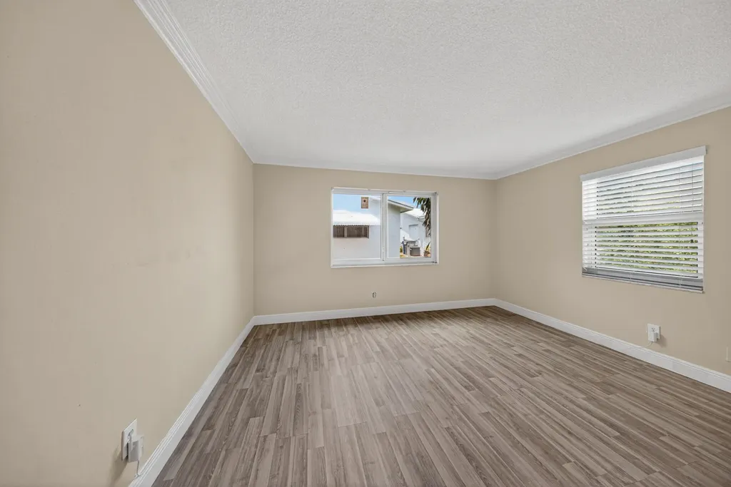 391 Leisure Boulevard Pompano Beach FL 33064