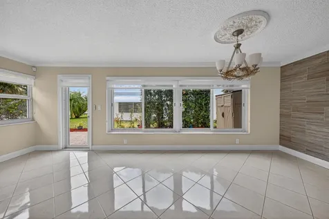 391 Leisure Boulevard Pompano Beach FL 33064
