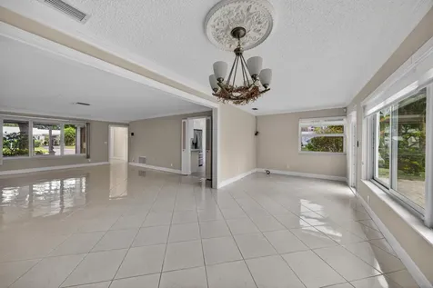 391 Leisure Boulevard Pompano Beach FL 33064