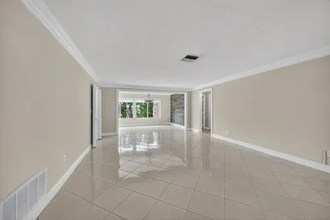 391 Leisure Boulevard Pompano Beach FL 33064