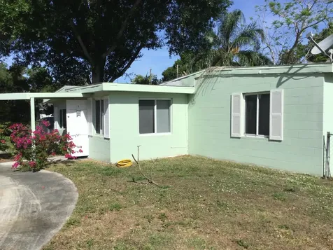 364 Johnston Street Fort Pierce FL 34982