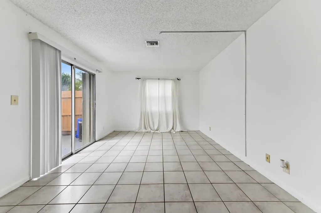 12467 Westhampton Circle Wellington FL 33414