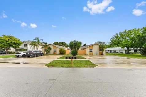 12467 Westhampton Circle Wellington FL 33414
