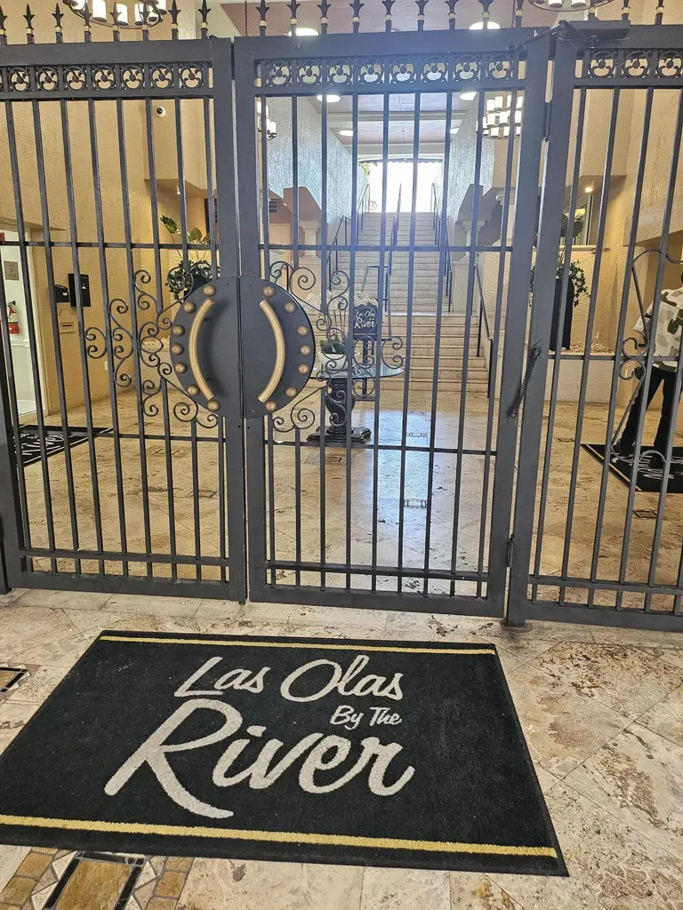 520 SE 5 Avenue Fort Lauderdale FL 33301