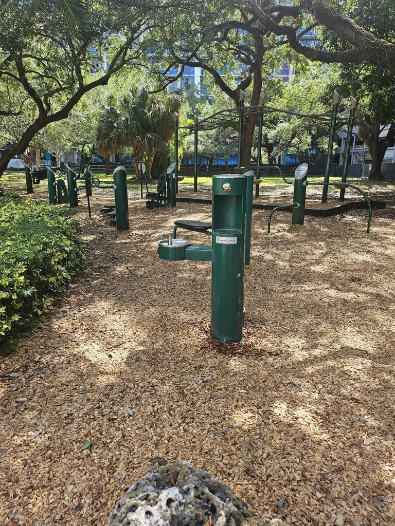 520 SE 5 Avenue Fort Lauderdale FL 33301