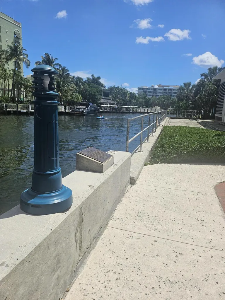 520 SE 5 Avenue Fort Lauderdale FL 33301
