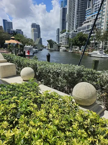 520 SE 5 Avenue Fort Lauderdale FL 33301