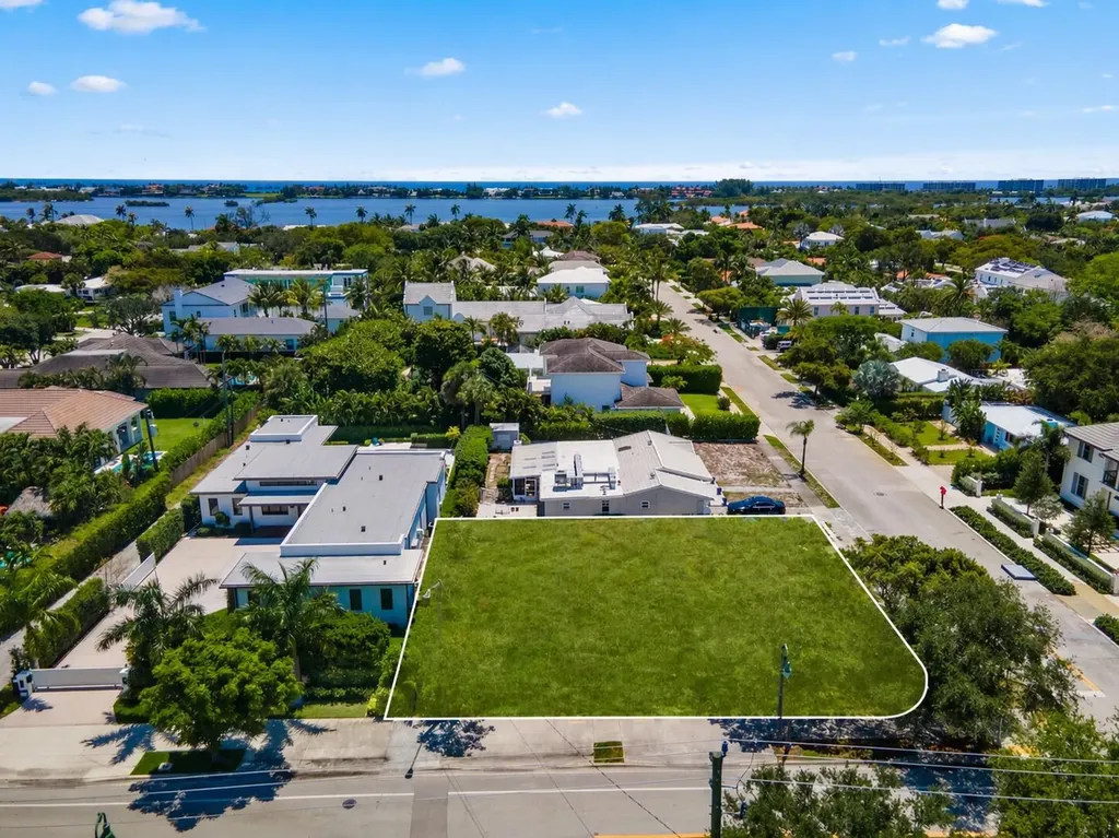 291 Summa Street West Palm Beach FL 33405