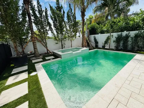 291 Summa Street West Palm Beach FL 33405