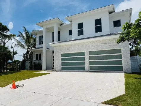 291 Summa Street West Palm Beach FL 33405