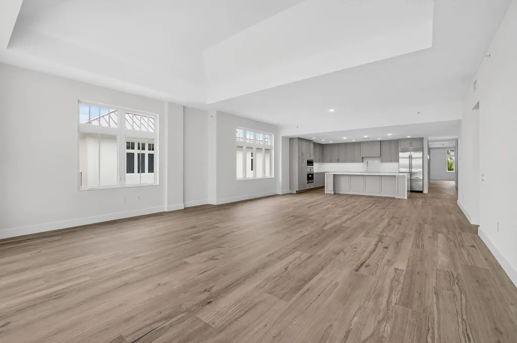 176 Lake Drive Palm Beach Shores FL 33404