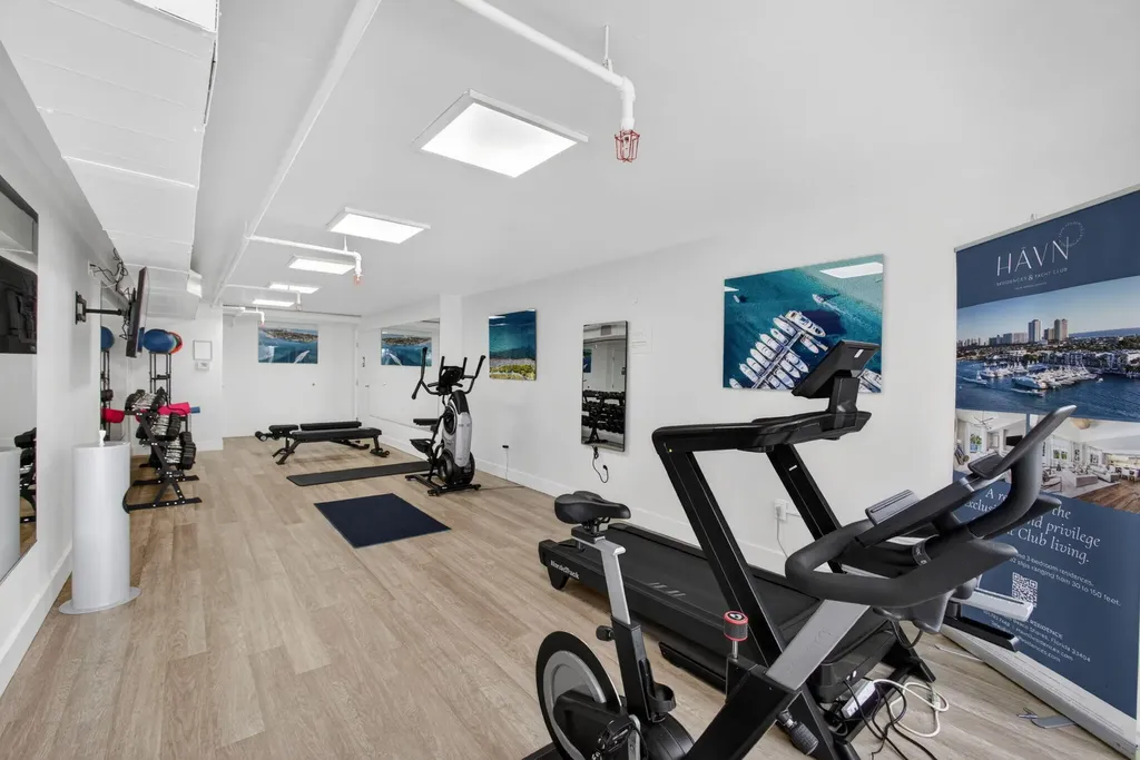 176 Lake Drive Palm Beach Shores FL 33404