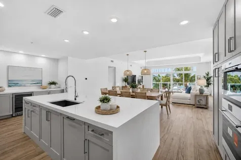 176 Lake Drive Palm Beach Shores FL 33404