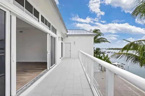 176 Lake Drive Palm Beach Shores FL 33404