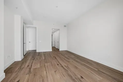 176 Lake Drive Palm Beach Shores FL 33404