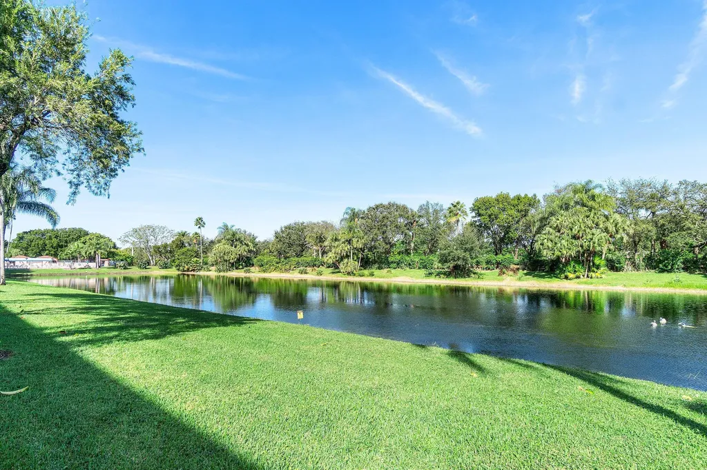 7321 Amberly Lane Delray Beach FL 33446