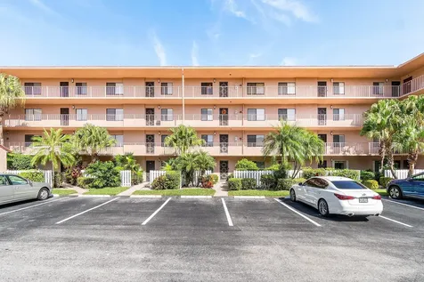 7321 Amberly Lane Delray Beach FL 33446