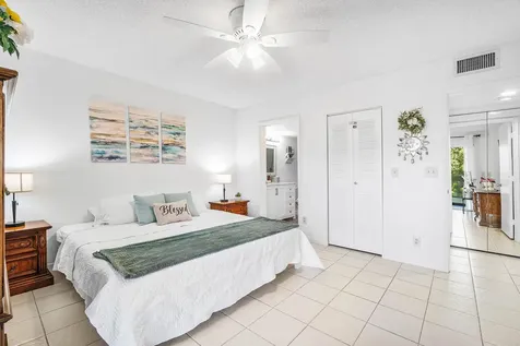 7321 Amberly Lane Delray Beach FL 33446