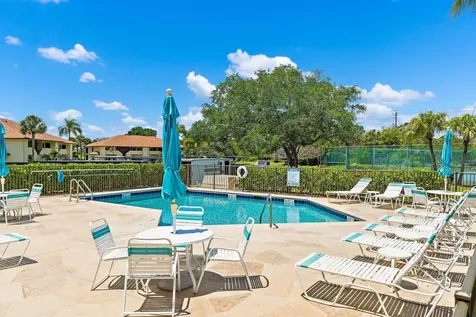 6503 SE Williamsburg Drive Hobe Sound FL 33455