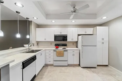 6503 SE Williamsburg Drive Hobe Sound FL 33455