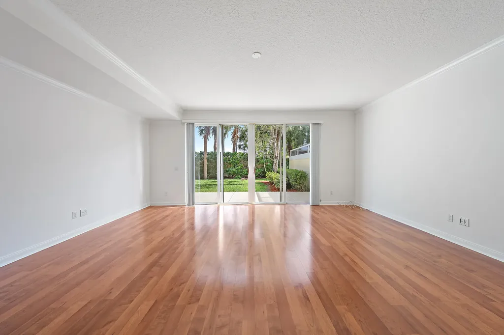 474 Capistrano Drive Palm Beach Gardens FL 33410
