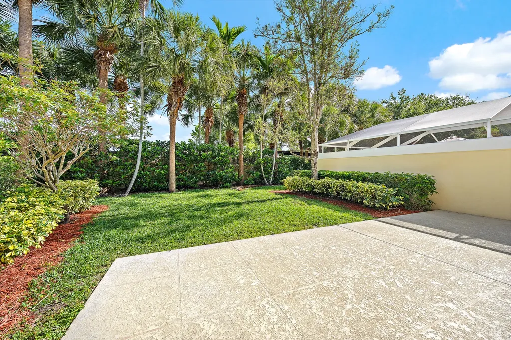 474 Capistrano Drive Palm Beach Gardens FL 33410