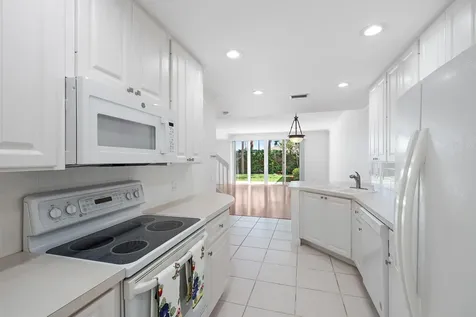 474 Capistrano Drive Palm Beach Gardens FL 33410