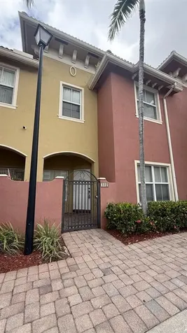 2851 W Prospect Road Fort Lauderdale FL 33309